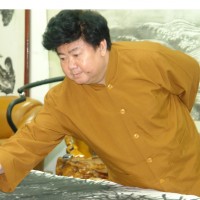 杨孟欣